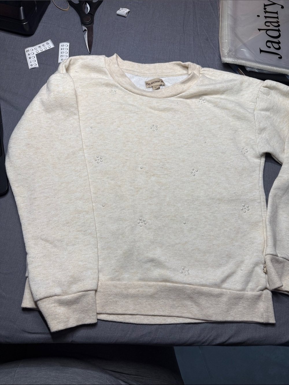 BearPaw Off-White Pullover Sweatshirt